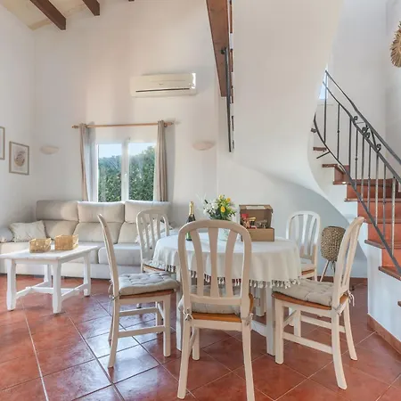 Elsa Villa