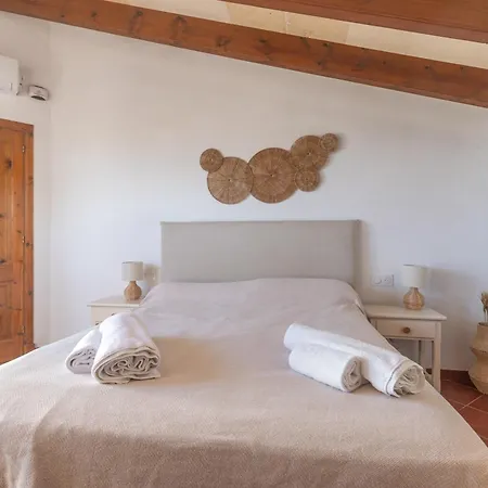 Elsa Villa